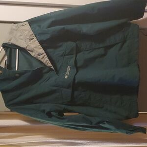 Columbia pull over jacket